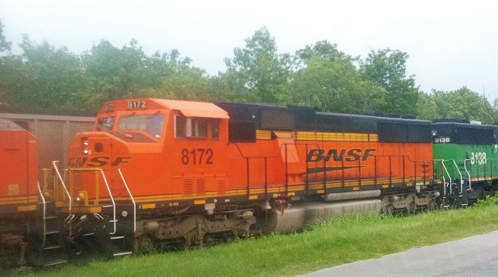 BNSF 8172